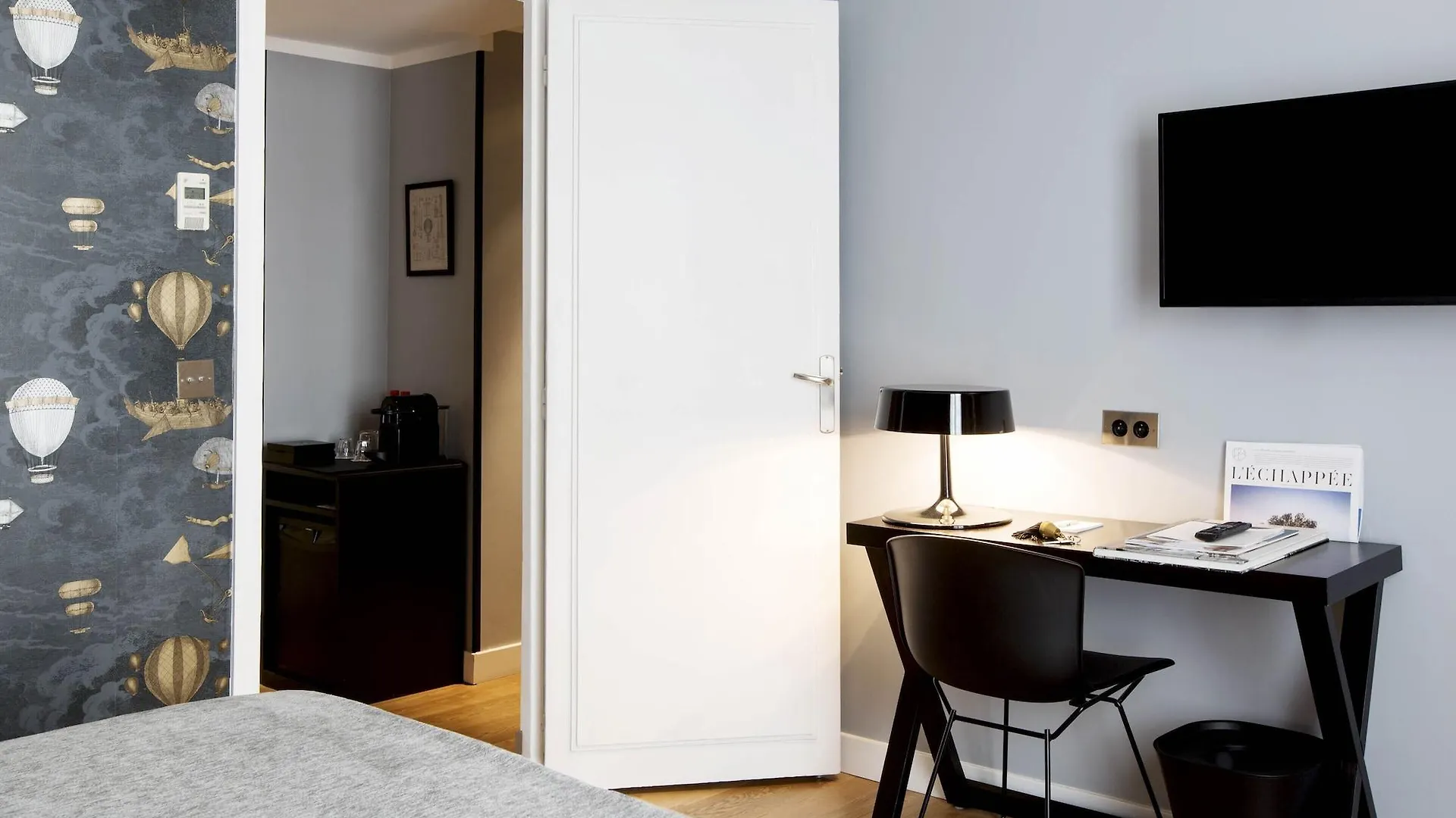 Mathis Elysees Hotel