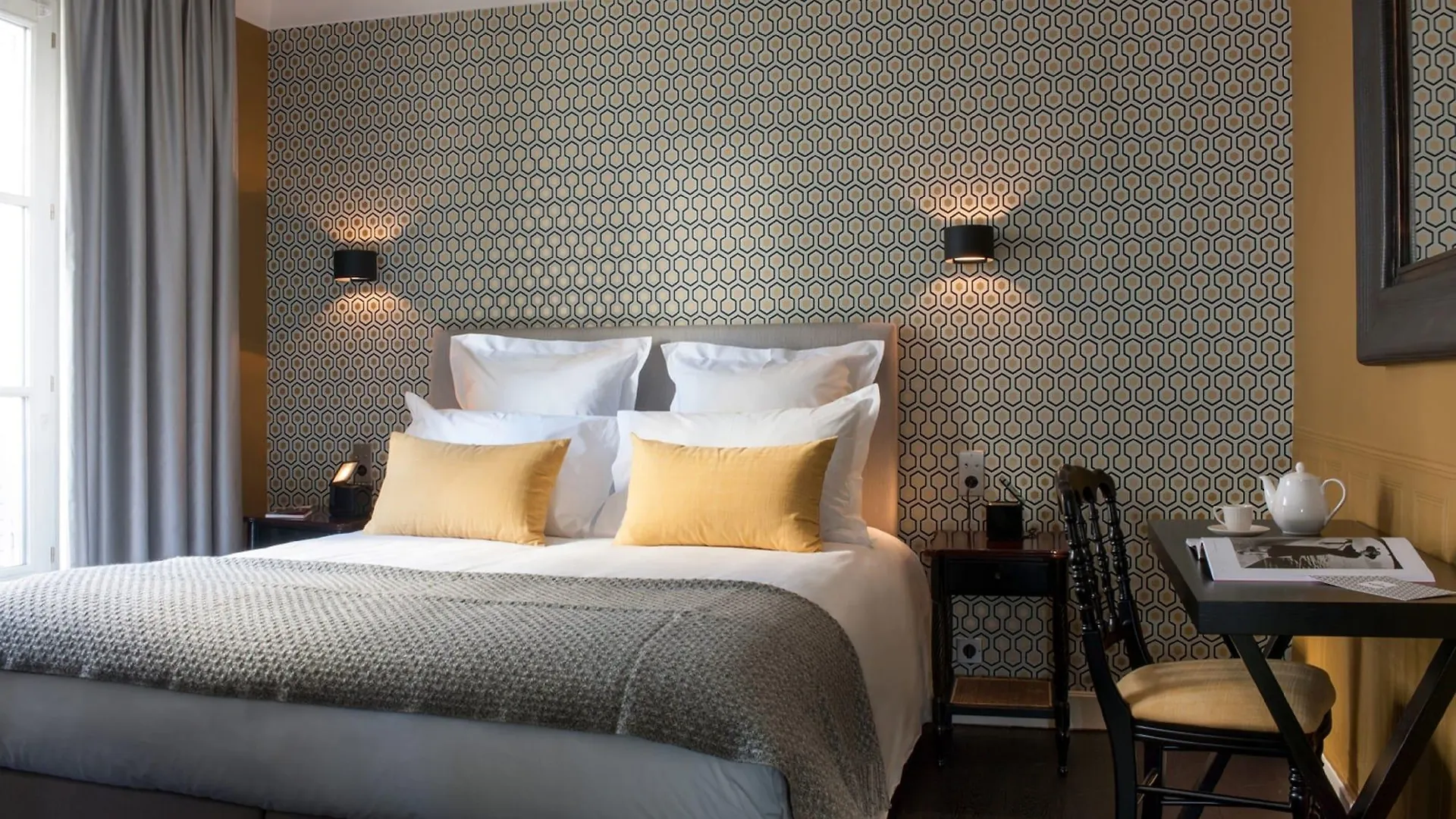 Mathis Elysees Hotel