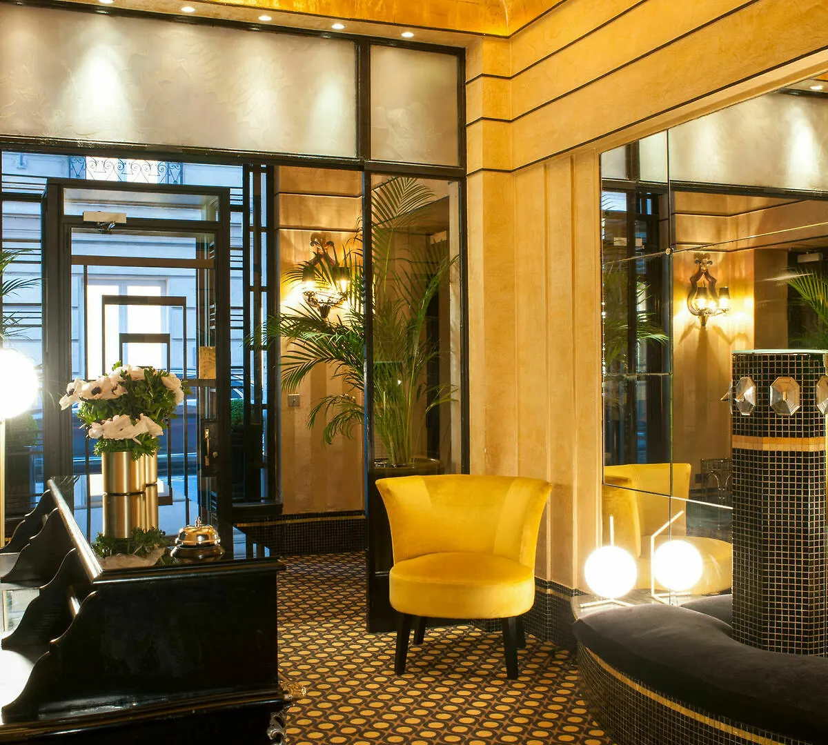 Mathis Elysees Paris